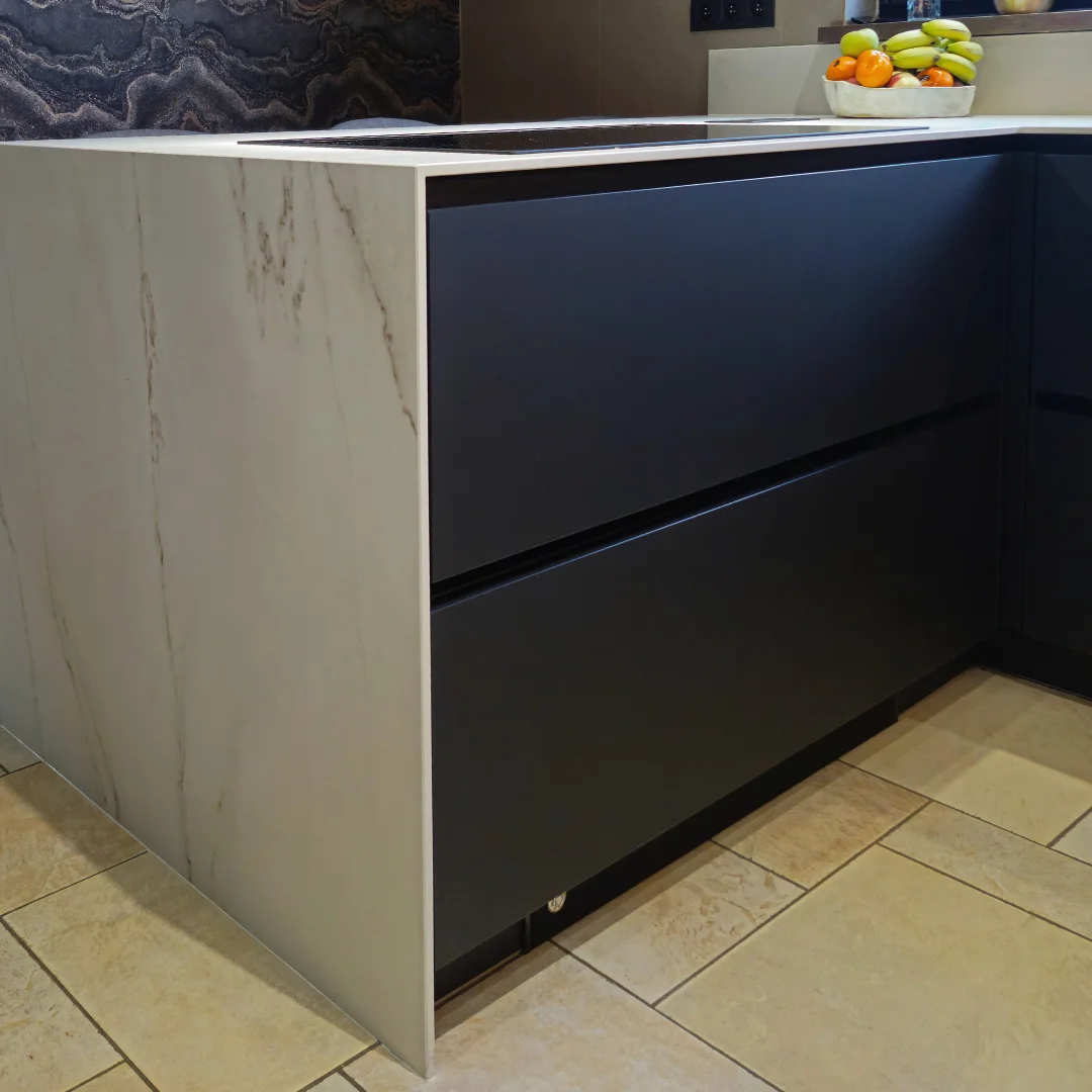 cuisine contemporaine avec îlot